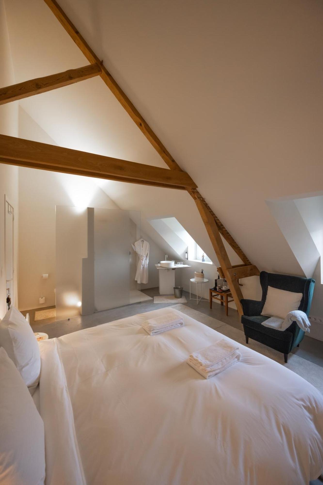 Chateau Du Pont D'Oye Habay-la-Neuve 外观 照片